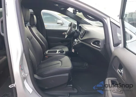 2026 Chrysler Pacifica Select из США, поврежденный, VIN 2C4RC1BG9TR168700